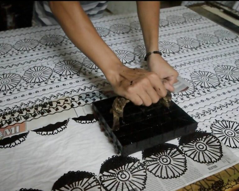 harga batik tulis cap